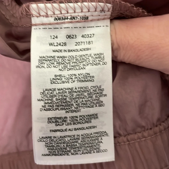 Vintage Columbia Women’s Windbreaker Jacket Lilac Purple Size Large - Picture 8 of 8